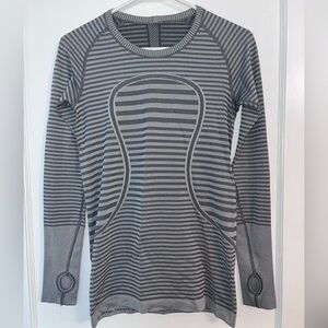 Lululemon Athletica Gray Crew Neck Swiftly Tech with Ergonomic Design